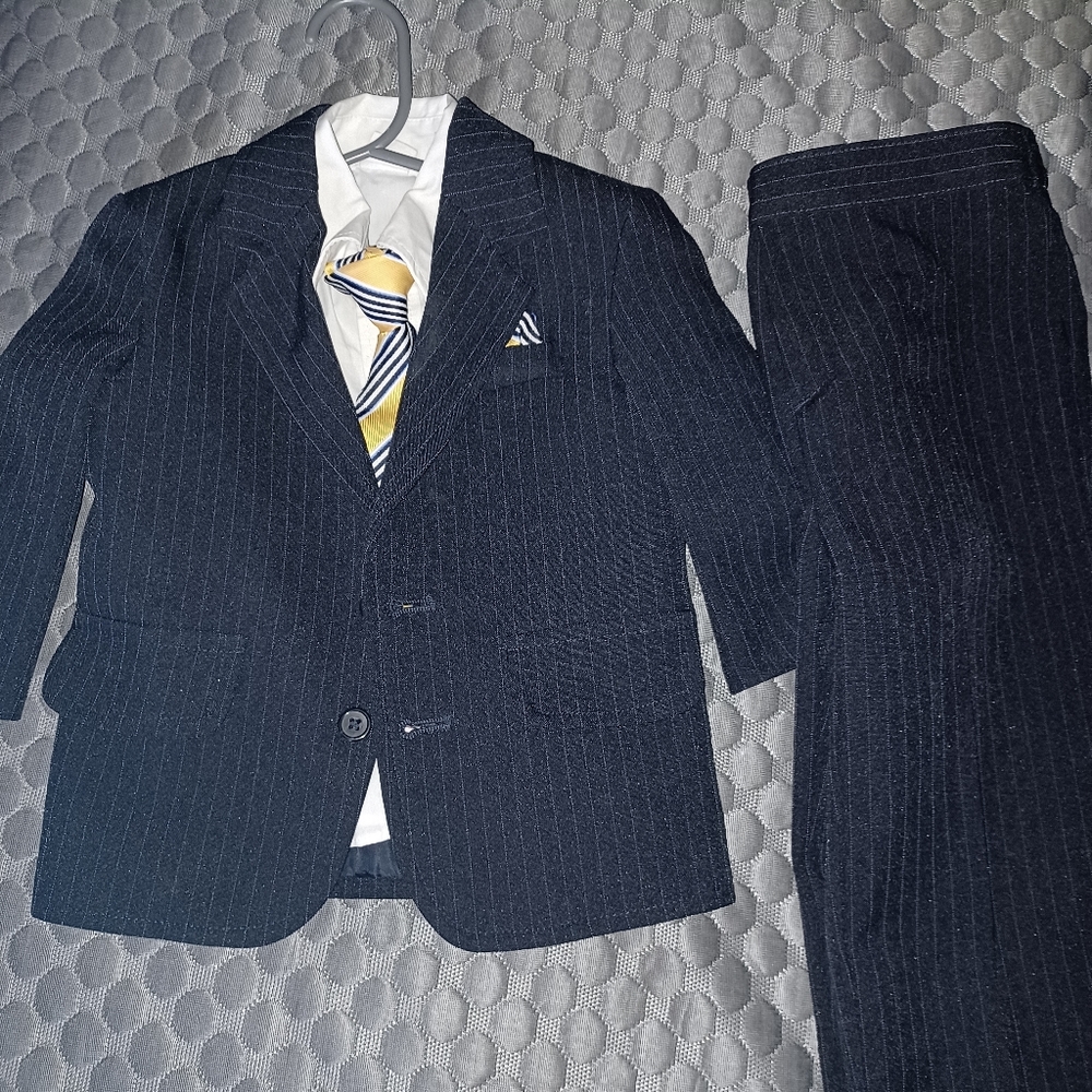 18 mo suit outfit